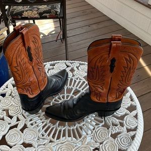 Lucchese Women’s Cowboy Boots brown/black size 7.5